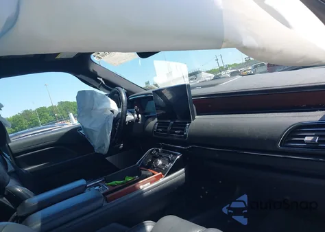 2023 Lincoln Navigator Reserve L z USA, uszkodzony, nr VIN 5LMJJ3LG9PEL01903